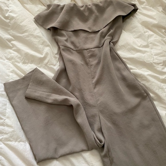 Babaton altamiro jumpsuit - Picture 2 of 2